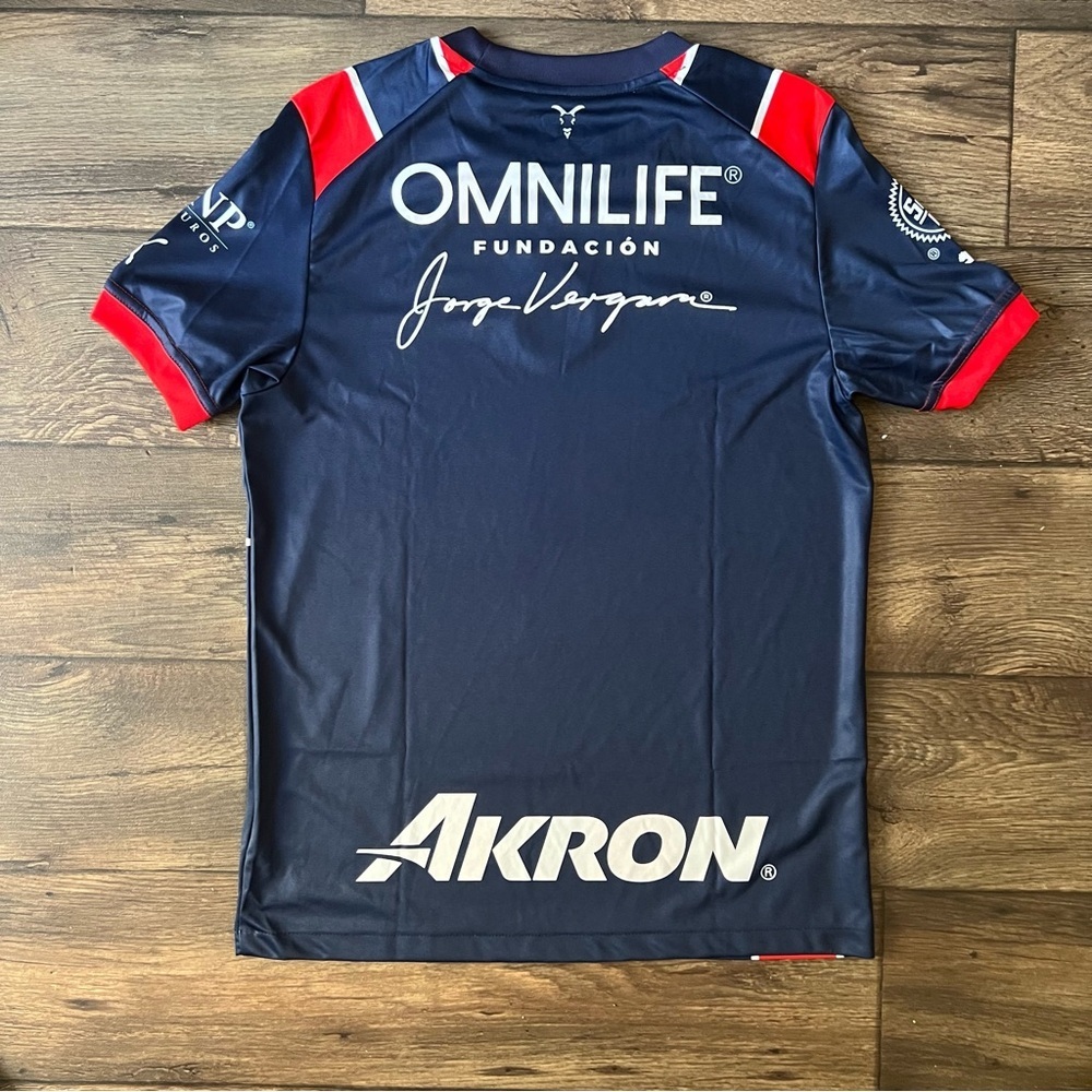Puma Chivas Men’s Alternative Jersey 22/23 - Picture 2 of 5
